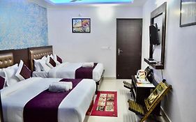 Hotel Blue Bird By Br
